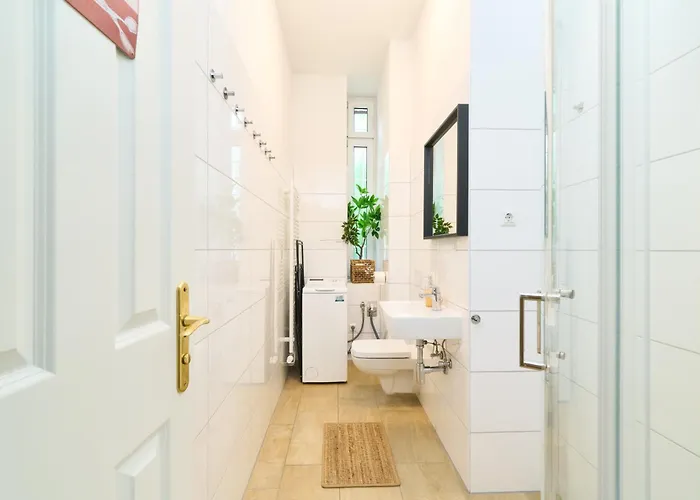 Naehe Mauerpark - 65 Qm *